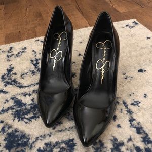 Jessica Simpson classic black heels